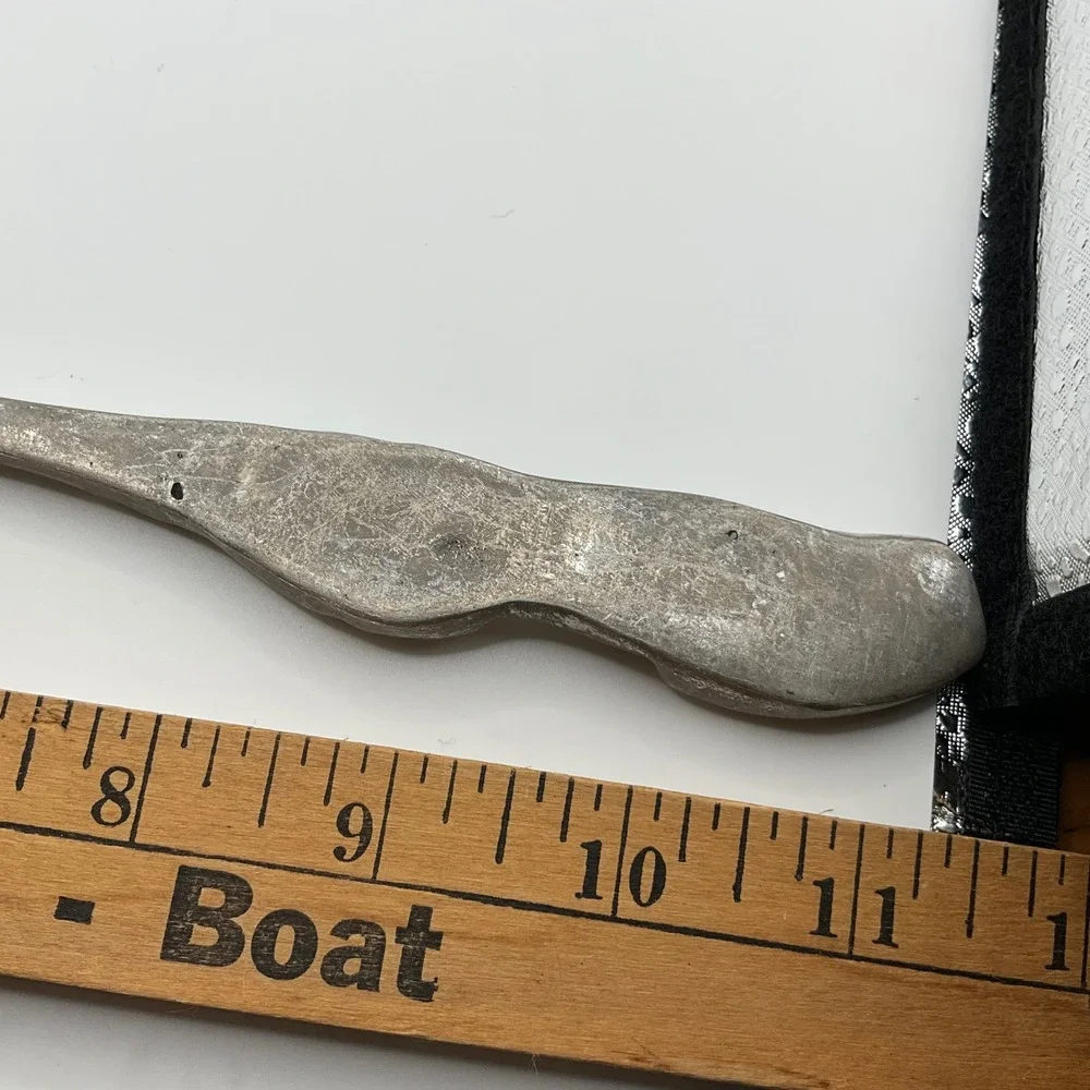 Vintage Metal Salad Server Sculpted Handle Animal‎ Grapes Mexican Crafted